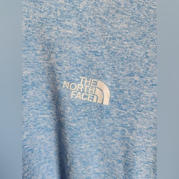 The North Face Blue Women;s Top Size Large - Picture 7 of 9